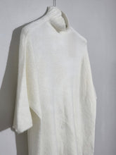 Load image into Gallery viewer, Ribbed Neck Half Sleeve Jumper