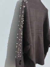 Load image into Gallery viewer, Pearl Folded Sleeve Jumper

